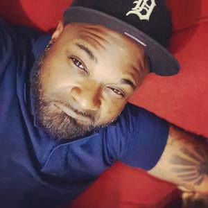 Meet your Posher, Devon